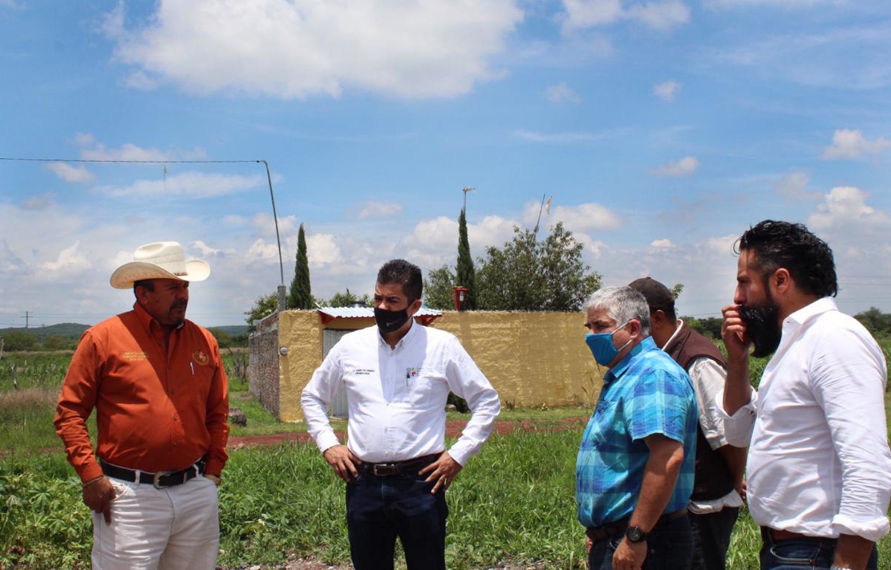 Arranca equipamiento de pozo de agua en Zináparo