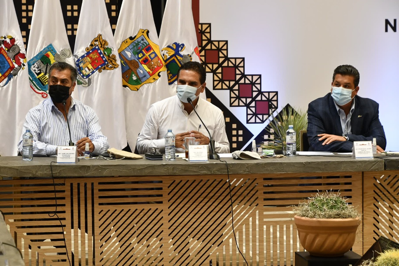  Dejan Silvano Aureoles y otros nueve gobernadores la Conago