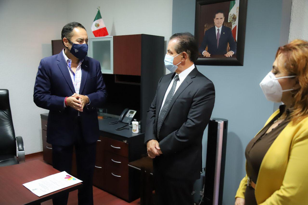  Da posesión Carlos Herrera a nuevo titular de Sedesoh