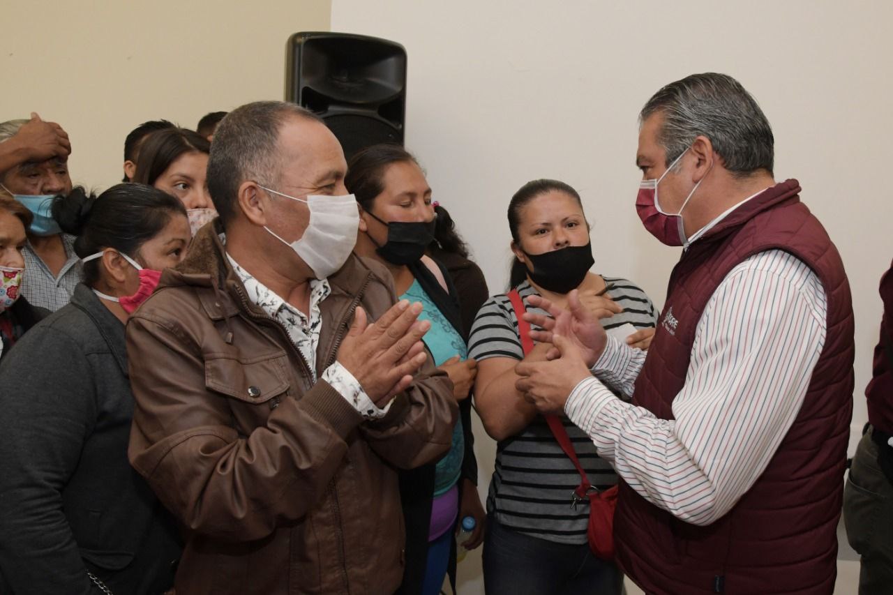  Logra Raúl Morón, regularización de colonia Ampliación Gertrudis Sánchez