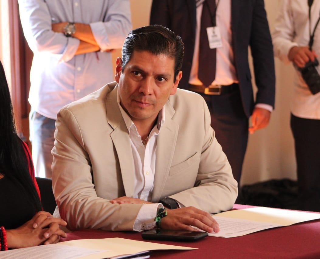 Endeble, Código Penal para imputar delito de feminicidio, en Michoacán: Ernesto Núñez