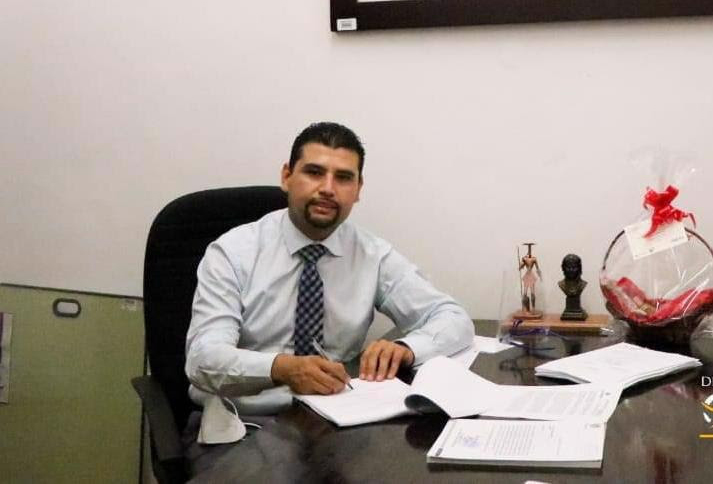  Poder Legislativo debe ser garante del respeto a la Constitución: Octavio Ocampo