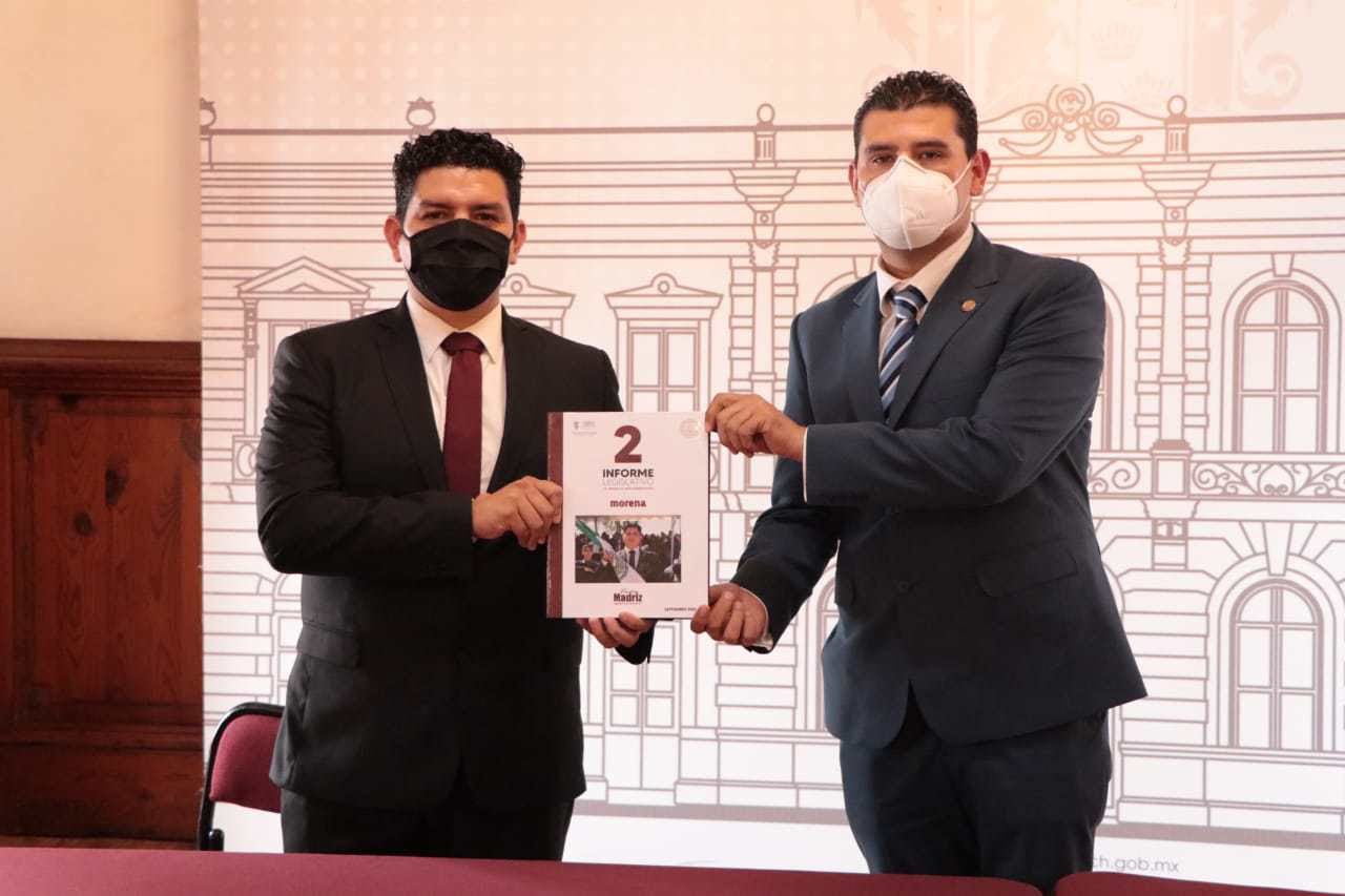  Toño Madriz entrega su Segundo Informe de Actividades Legislativas