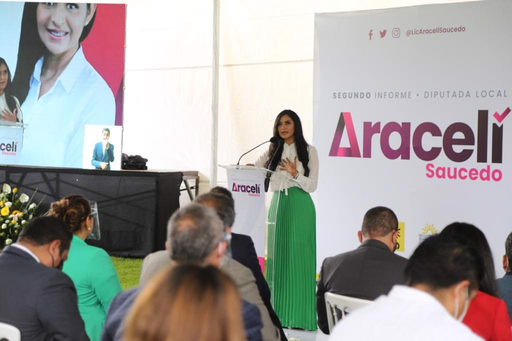  La democracia es un valor que debemos de fortalecer y defender: Araceli Saucedo