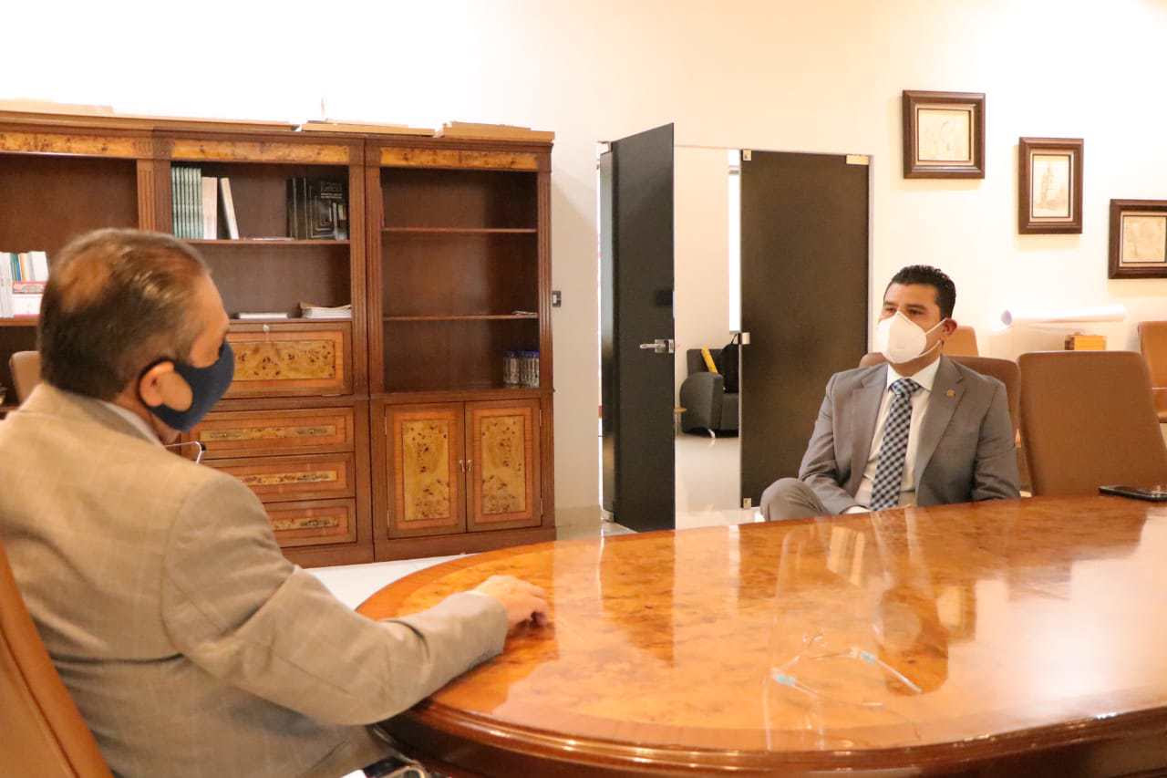  La relación armónica entre poderes del estado es fundamental para el avance democrático: Octavio Ocampo