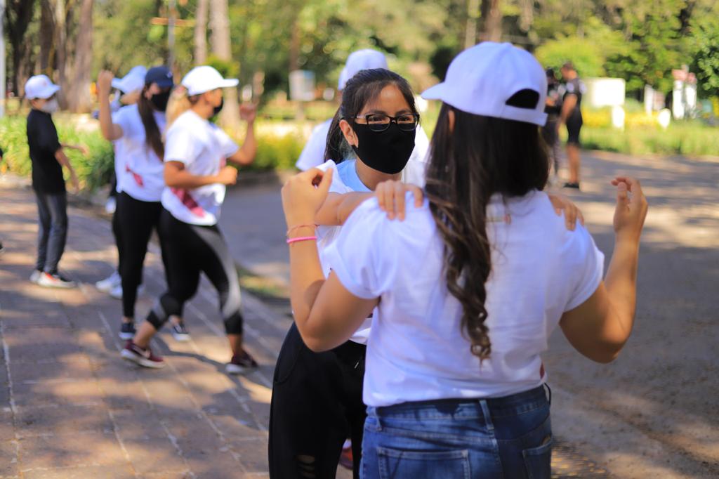 Realiza Seimujer clase de defensa personal para mujeres