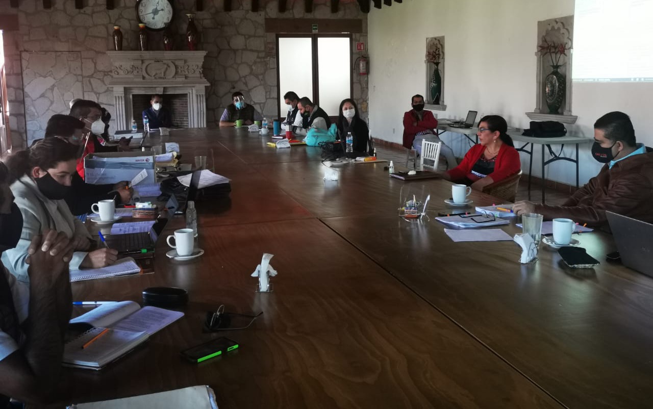  Establecen directivos del CECyTEM mesa de negociación con el Sindicato para evitar la huelga