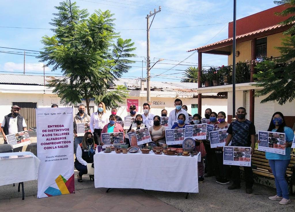  Reconoce SSM a artesanos de Capula, por su compromiso con el cuidado de la salud