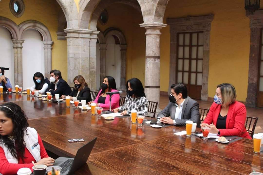  Ante violencia digital, necesaria la difusión de ley Olimpia; dijo, Yarabí Ávila, al condenar los hechos contra la diputada Wilma Zavala