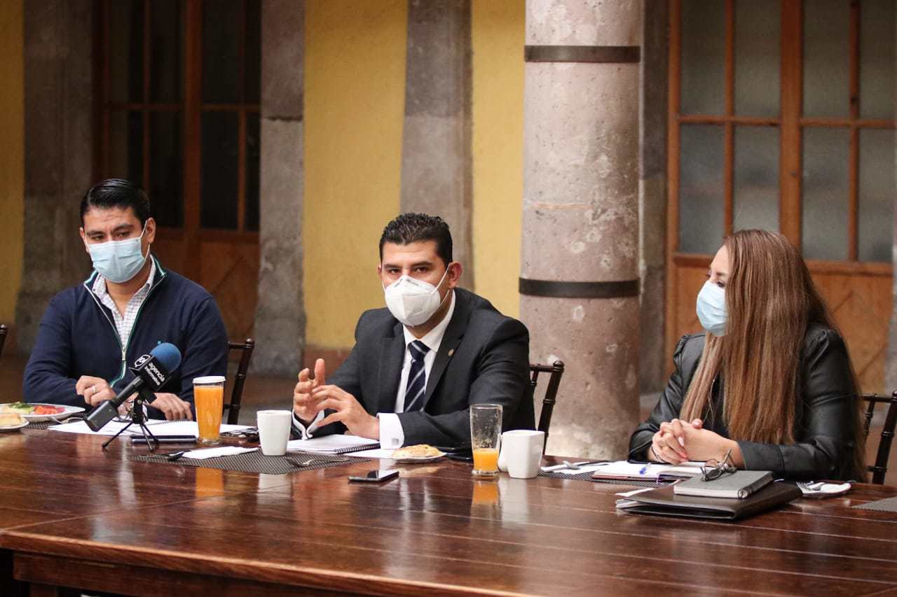  No detener el trabajo legislativo y sacar pendientes son los retos del Congreso mientras lo presida: Octavio Ocampo