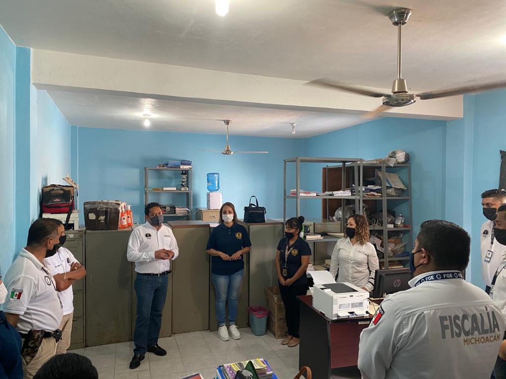  Fortalece FGE unidad de Servicios Periciales en Fiscalía Regional de Huetamo