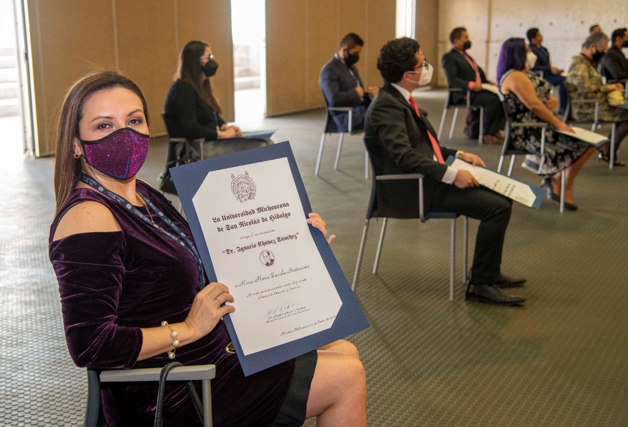  Medalla “Dr. Ignacio Chávez” a estudiantes destacados de postgrado en UMSNH