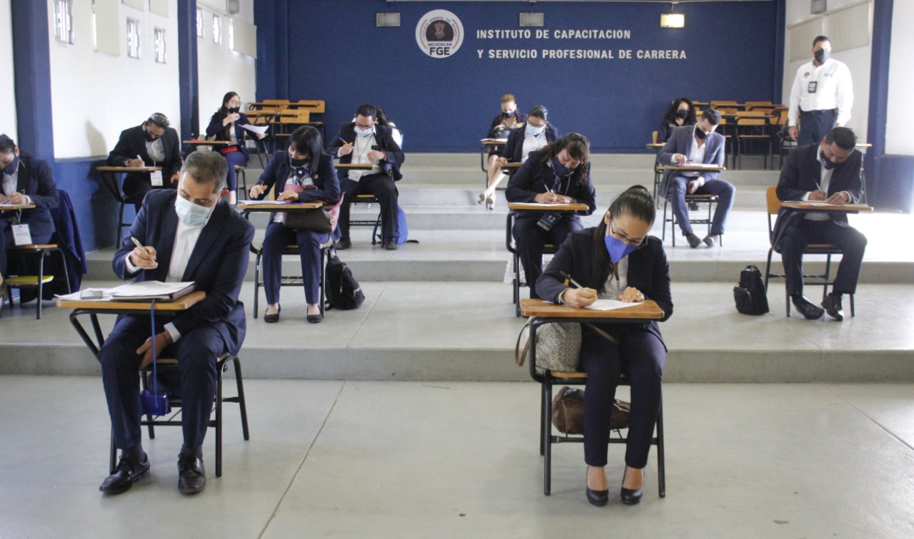  Concluye FGE renovación de certificación para facilitadores del CMASC