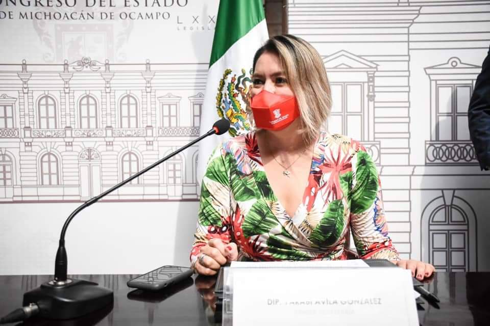  Borrón y Cuenta Nueva, refrenda nuestro compromiso con los michoacanos; Yarabí Ávila