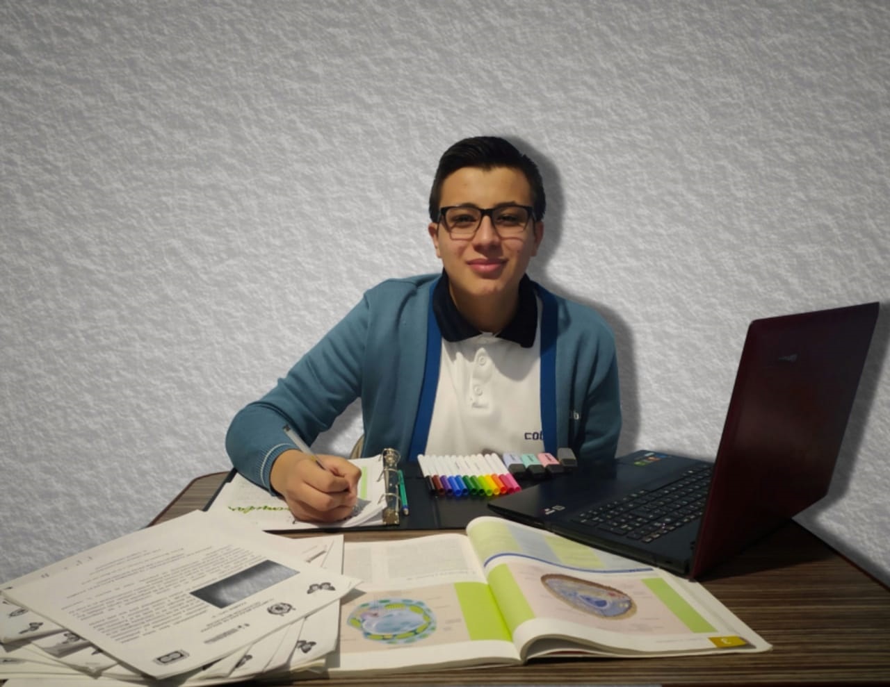  Gana estudiante del Cobaem medalla de plata en la XXX Olimpiada Nacional de Biología