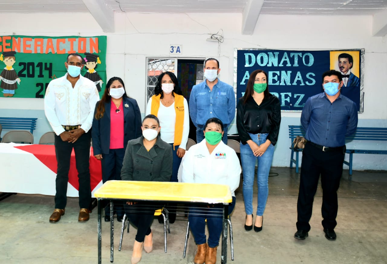  Dignifica IIFEEM planteles de Panindícuaro