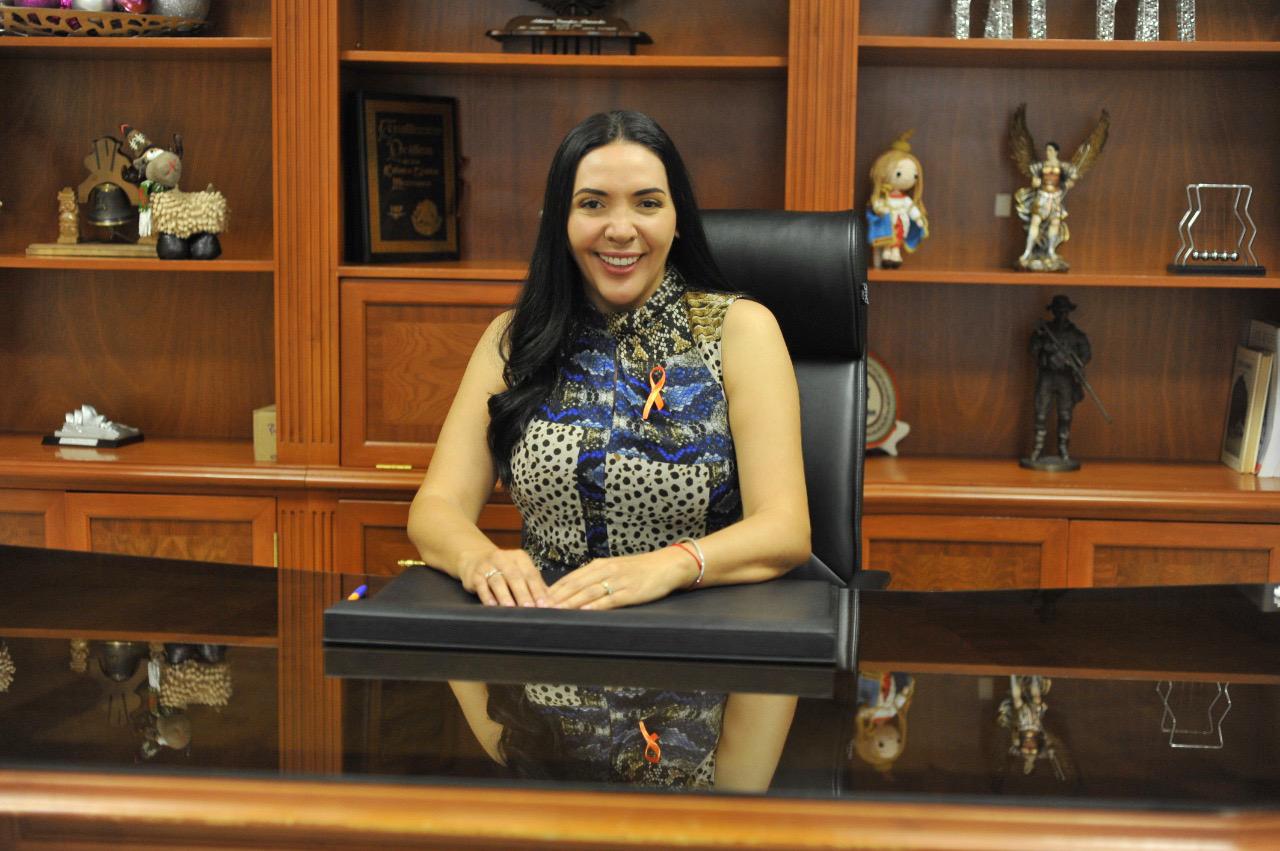  A erradicar la violencia contra la mujer, convoca Adriana Campos