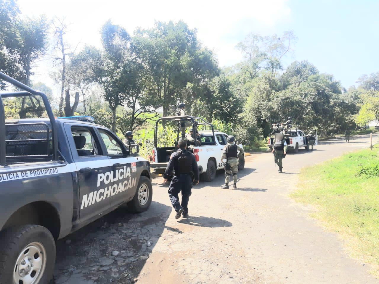  Se enfrentan grumos delictivos rivales en la comunidad de Atacheo