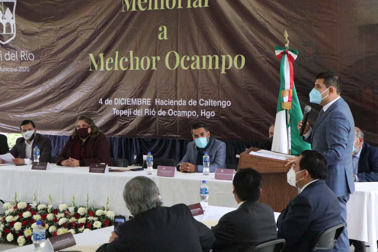 Octavio Ocampo convocó mantener vigente el legado de Melchor Ocampo