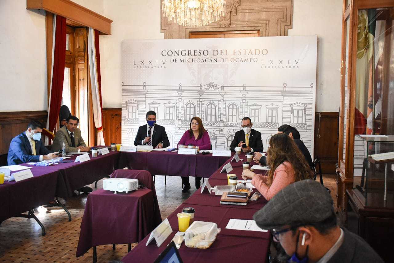  Escucha JUCOPO demandas y planteamientos para sanear finanzas de la UMSNH