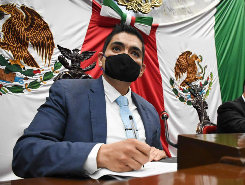 No autorizaremos nuevos impuestos que afecten la reactivacion económica de los michoacanos: Arturo Hernández Vázquez