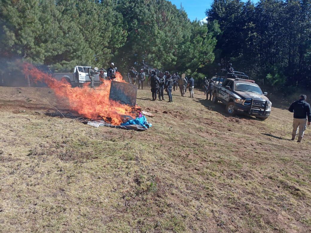  A través de la Operación Conjunta Michoacán, se destruyeron tres campamentos y se aseguraron dos vehículos