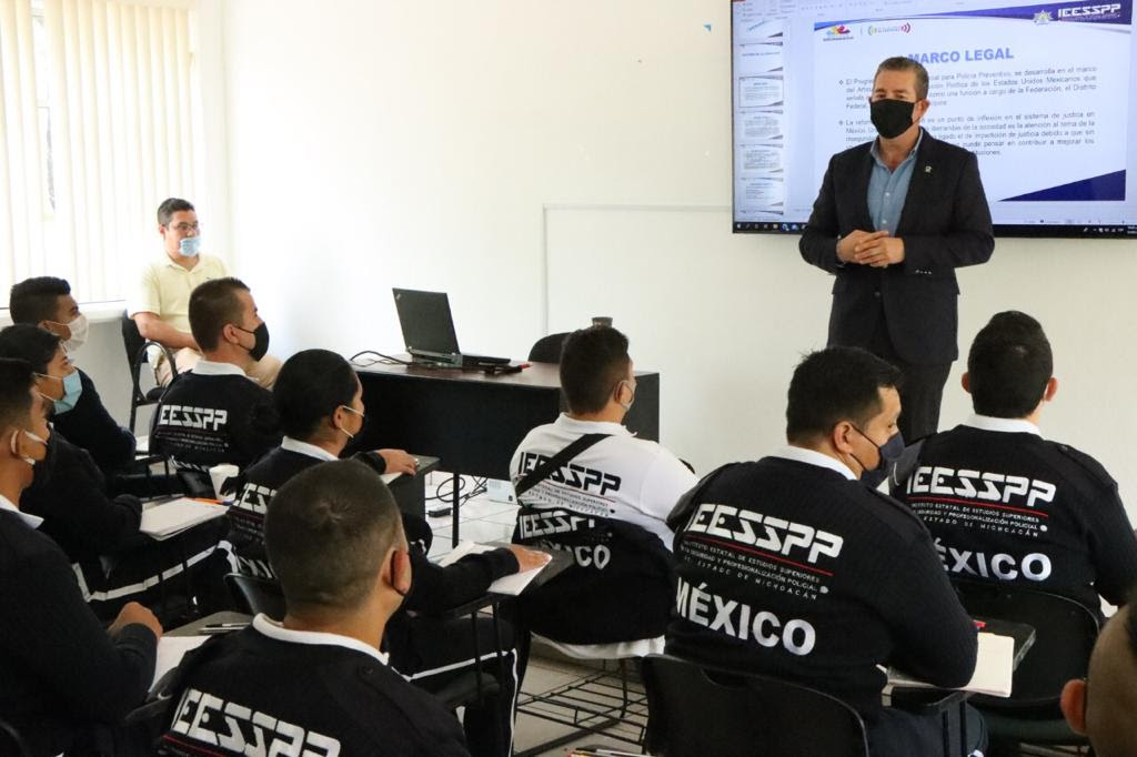  Avanza IEESSPP en capacitación de policías