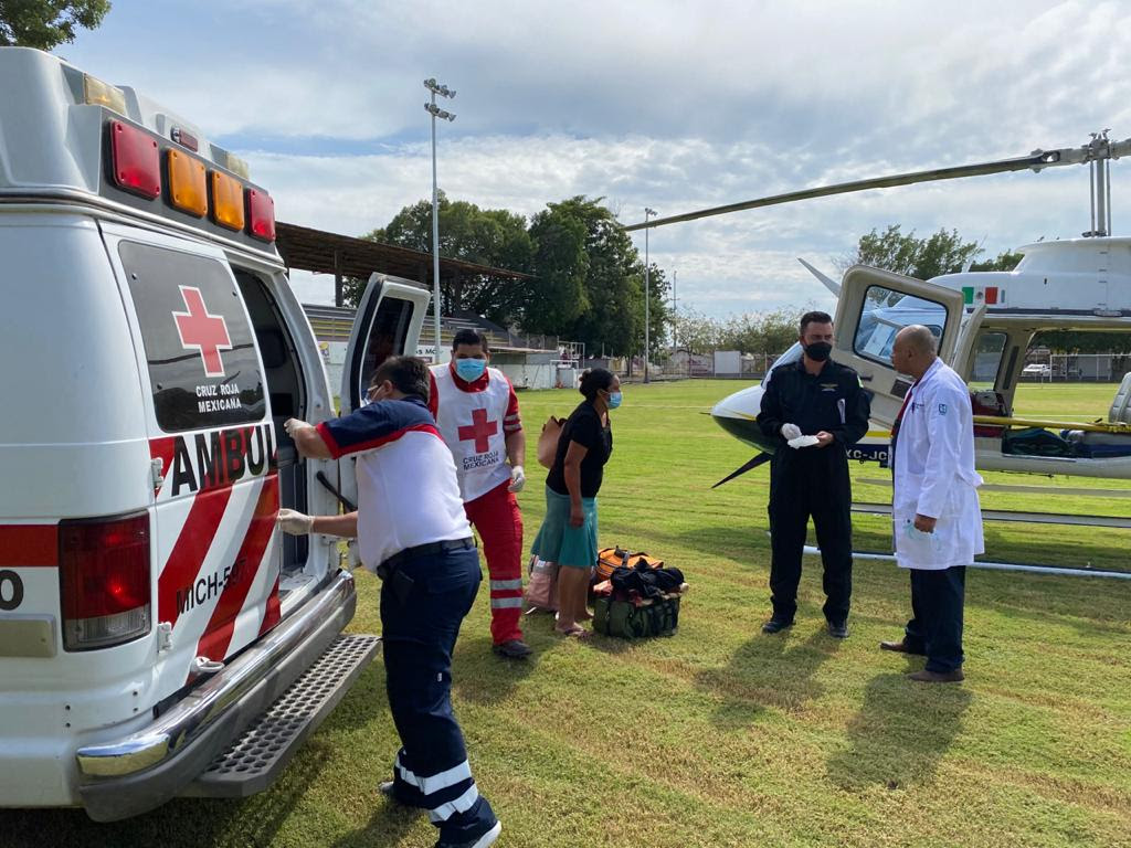  Realiza CRUM traslado aéreo de embarazada al Hospital de la Mujer
