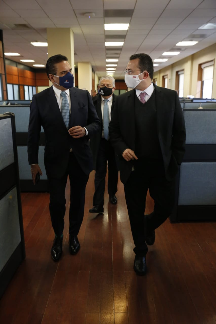  Afinan detalles para federalización educativa en Michoacán