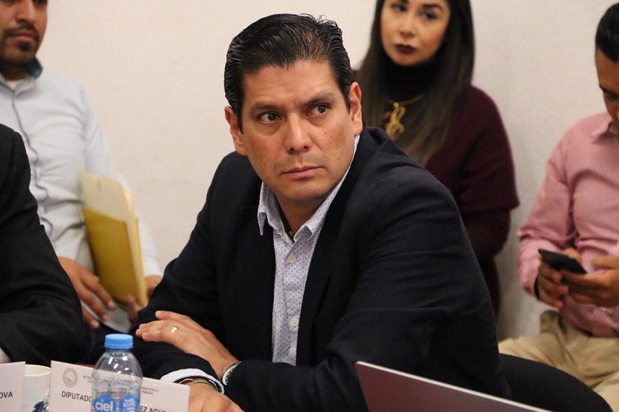  Injustificada, tala de árboles en salida a Mil Cumbres por obra del distribuidor: Núñez Aguilar