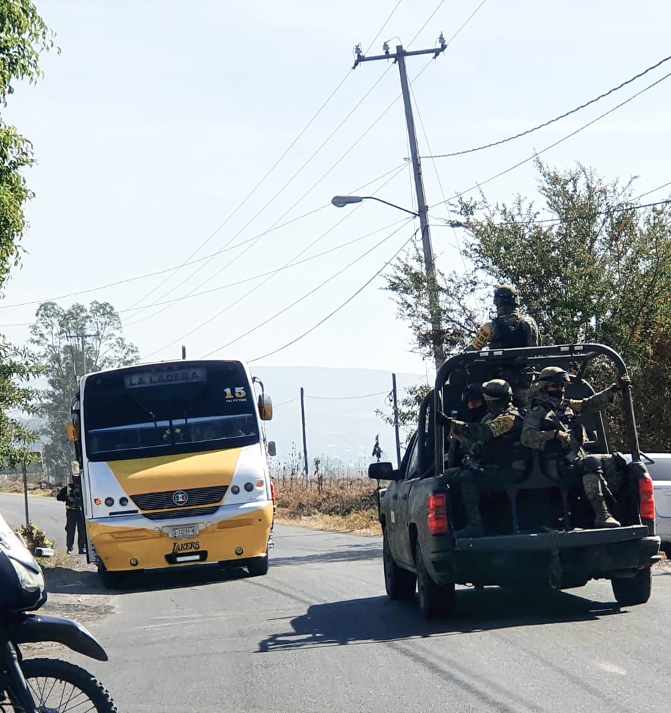  Reportan enfrentamientos en comunidad de Zamora