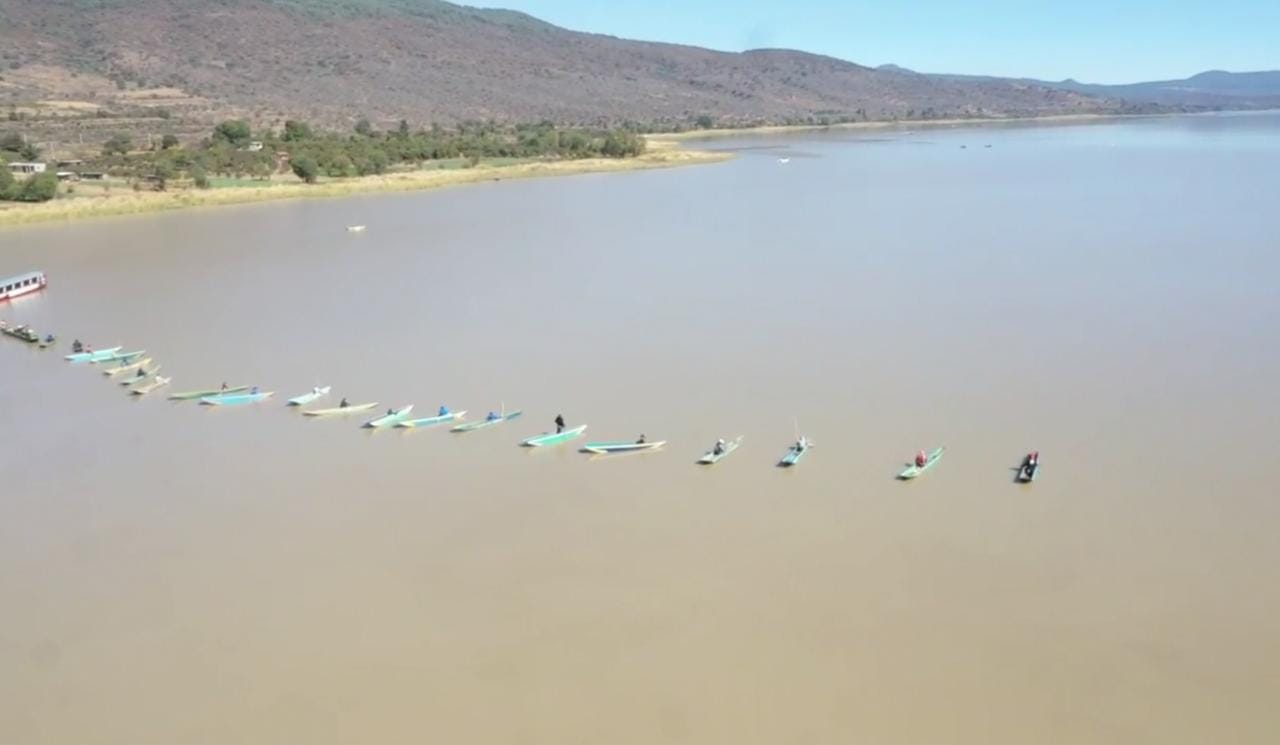 Se suman pescadores y habitantes de la riviera del Lago en busca de padre e hija desaparecidos en Chupicuaro desde el pasado domingo