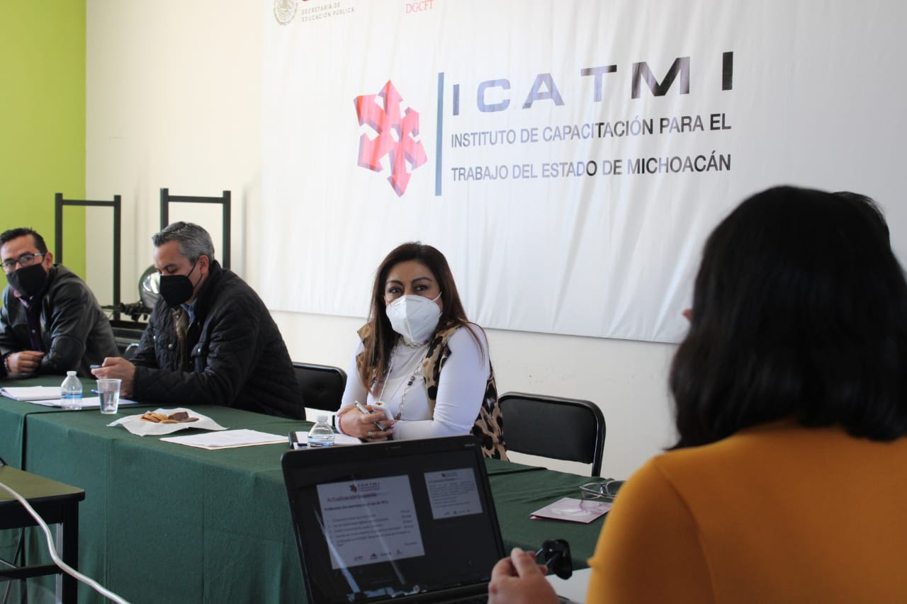 Certifica Icatmi a instructores en el desarrollo de cursos de formación en línea