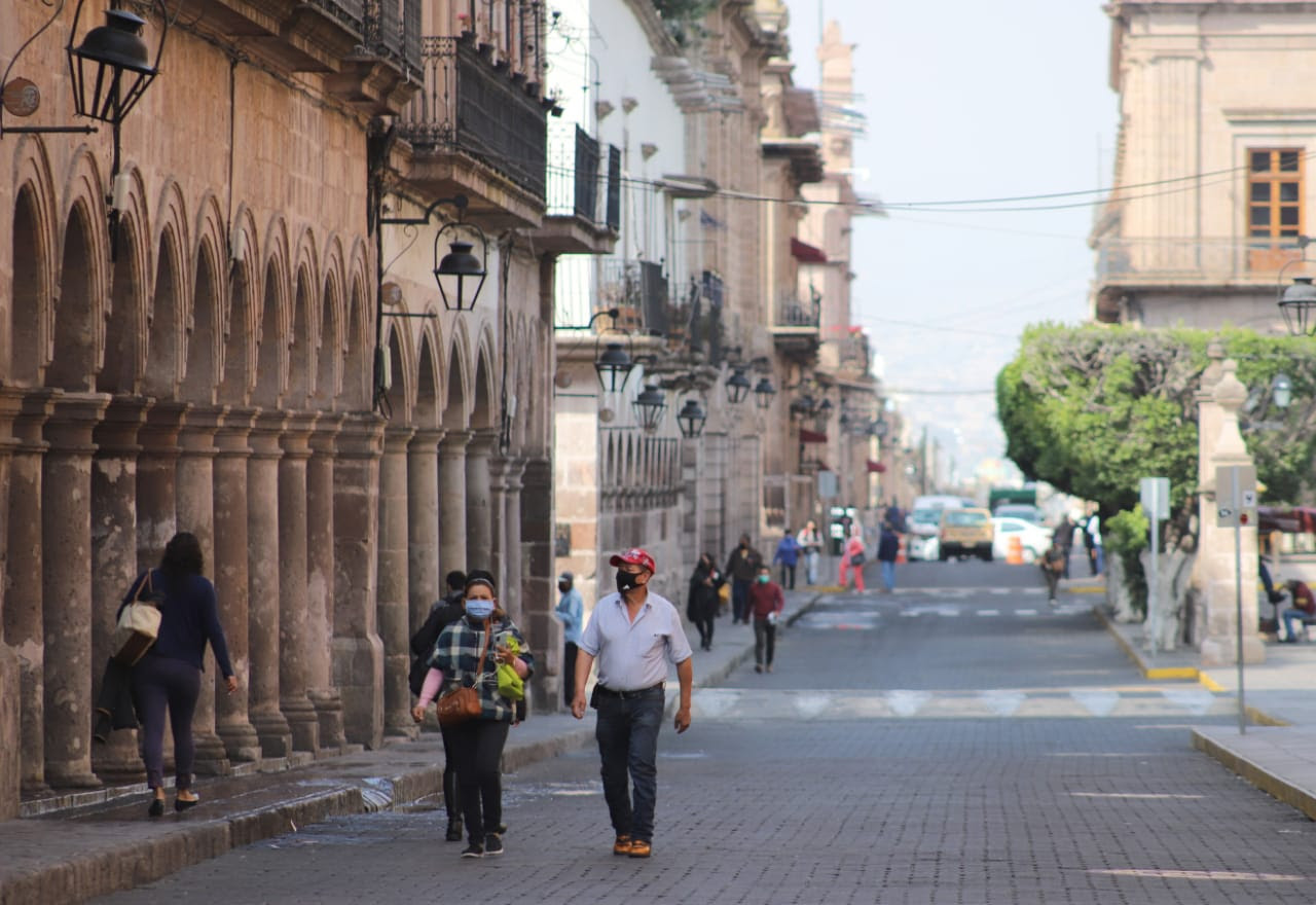  Ajustan medidas sanitarias en Morelia para frenar casos de COVID-19
