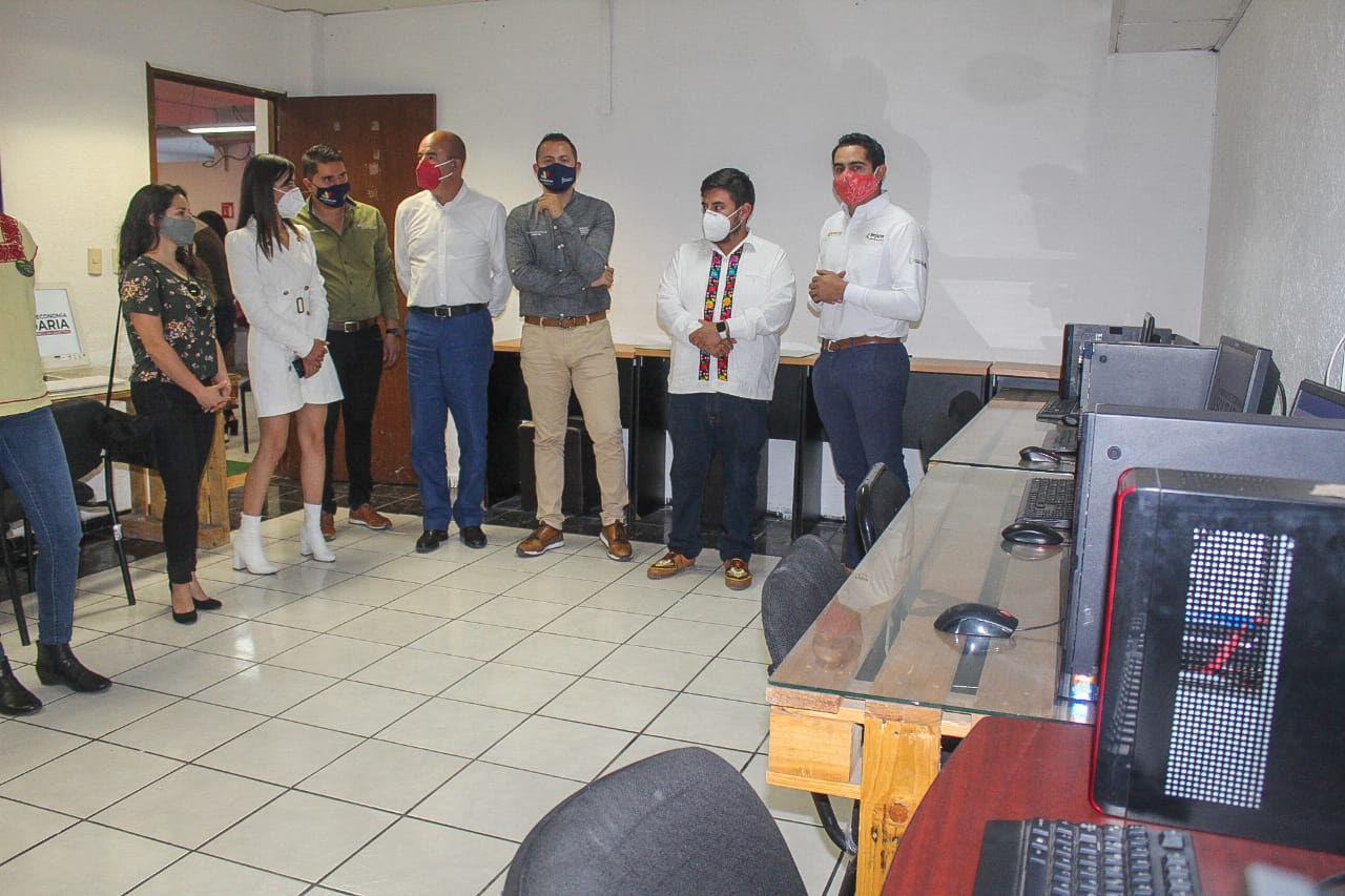  Inaugura Ijumich el Centro Territorio Joven por la Paz y la Fábricas de Economía Solidaria en Michoacán