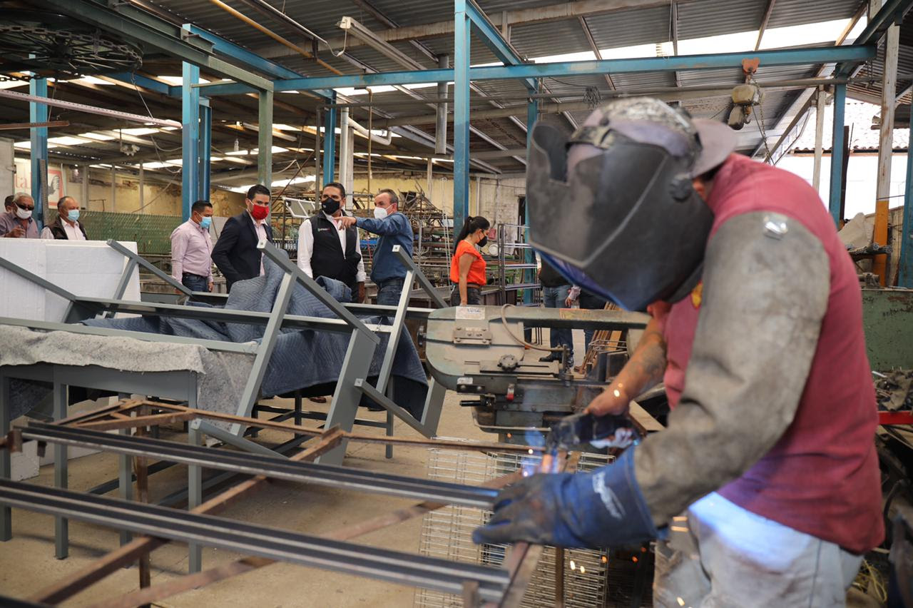  La generación de empleos, la mejor forma de sacar adelante a Michoacán: Silvano