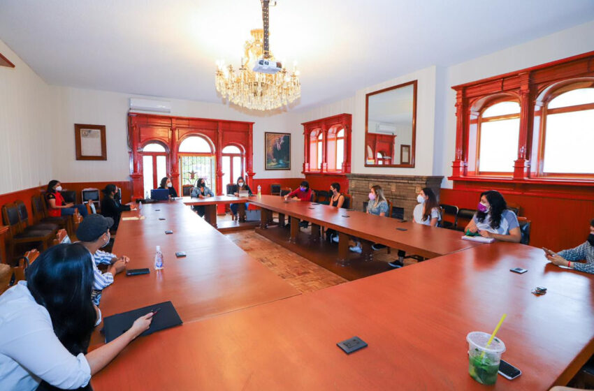  Acuerdan sumar esfuerzos para multiplicar atención a violencia de género