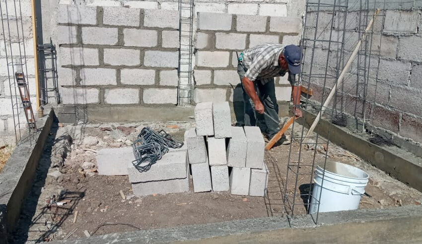  Apoyan padres de familia a estudiantes del plantel Maravatío del CECyTEM