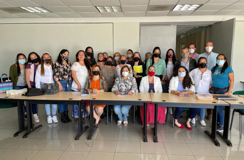  Atiende Sedesoh a representantes de estancias infantiles en Uruapan