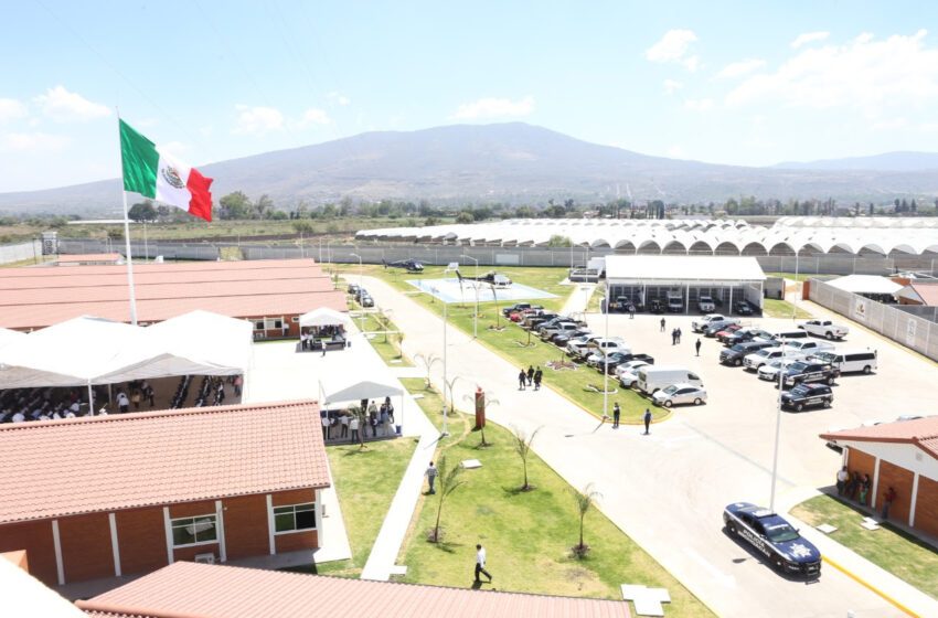  Con 11 cuarteles de policía, Michoacán combate a la delincuencia