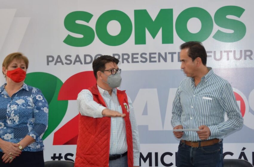  Eligio Cuitláhuac González Farías, designado presidente provisional del PRI