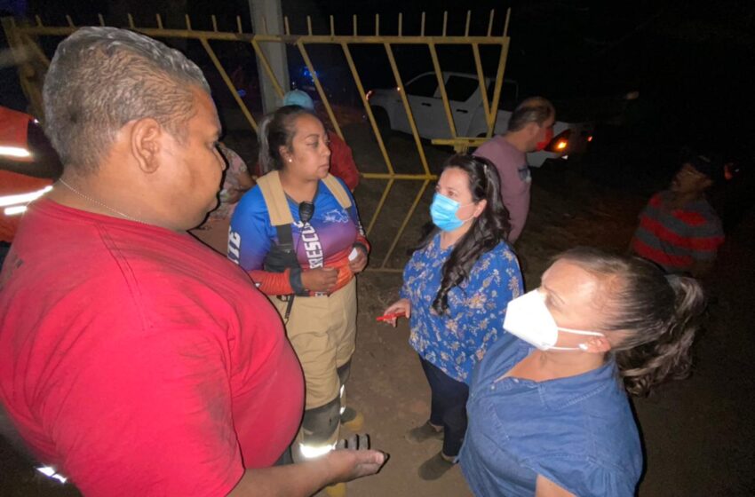  Un fuerte incendio se registró en Cerros Cuates y alcanzó al relleno sanitario de Jacona