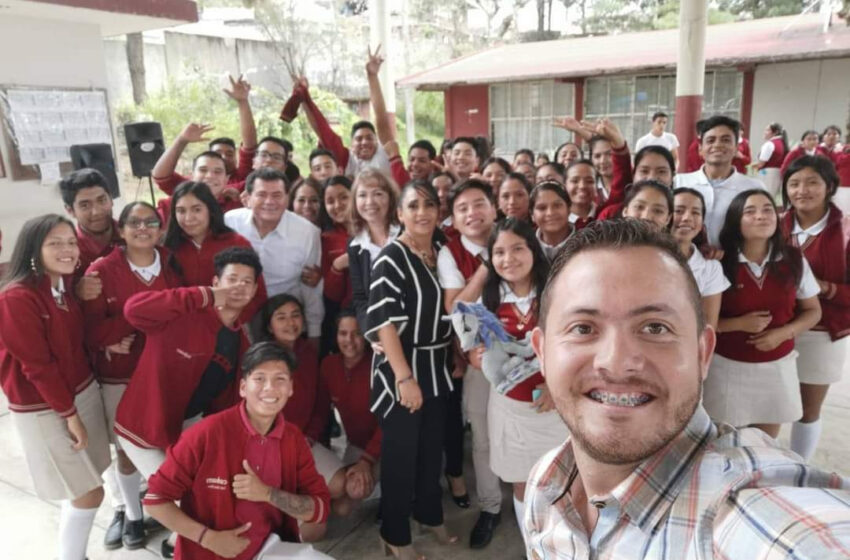  Renuncia director del Instituto de la Juventud Michoacana