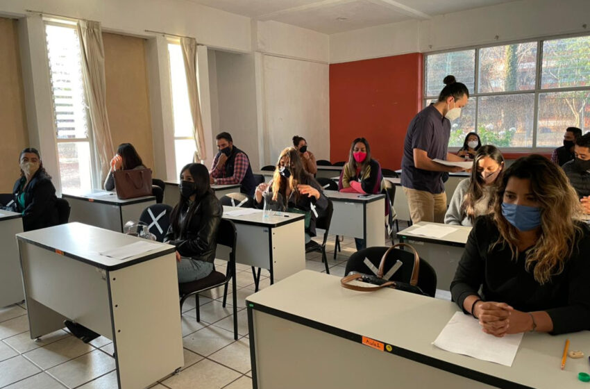  Presentan examen de ingreso para Centros de Atención a Mujeres víctimas de violencia de género