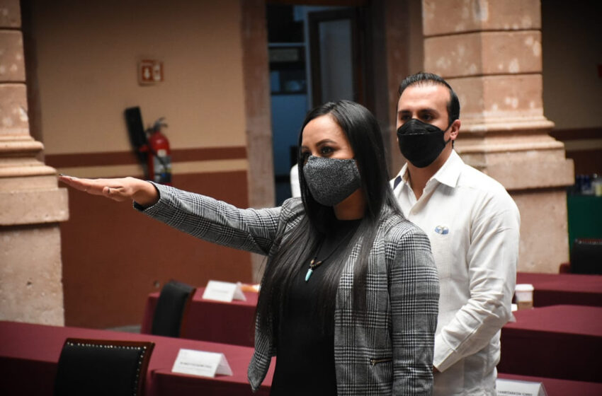  Rinden protesta 3 diputados suplentes