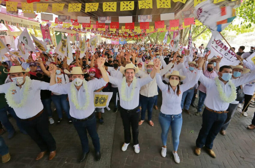  Ante miles de ciudadanos, Carlos Herrera exhibe a gobernantes borregos y agachones de Morena
