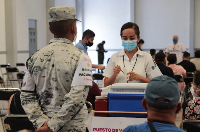  Reorganizan vacunación docente en región Sierra-Costa