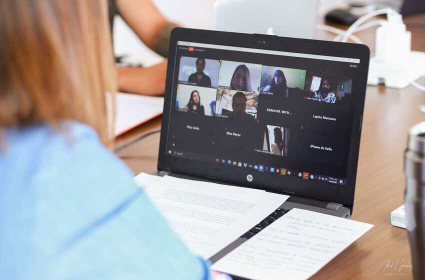  Realiza Seimujer conversatorio sobre derechos de personas LGBTI+