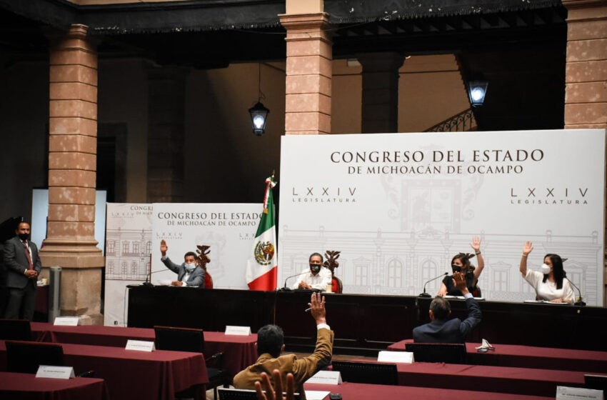 Congreso reestructura comisiones