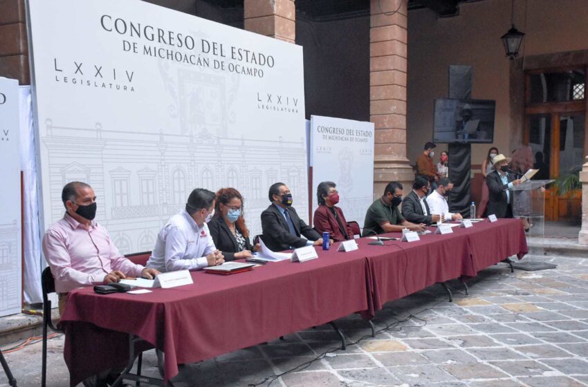  Realiza Comisión de Trabajo y Previsión Social, foro para los trabajadores de la educación en Michoacán